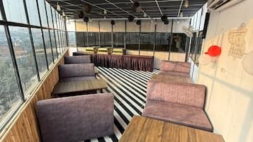 Classic Room, City View | Restoran