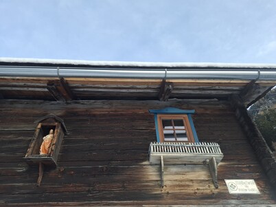 1 Min.vom Skigebiet,sehr altes Haus mit Charm, Sauna und Wasserfall hinterm Haus