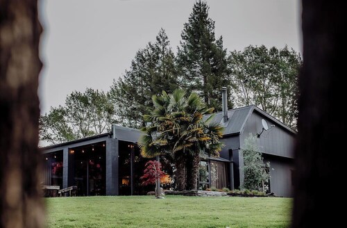 Enchanted - your private fairy tale sanctuary