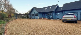 The Lakehouse - UK50894