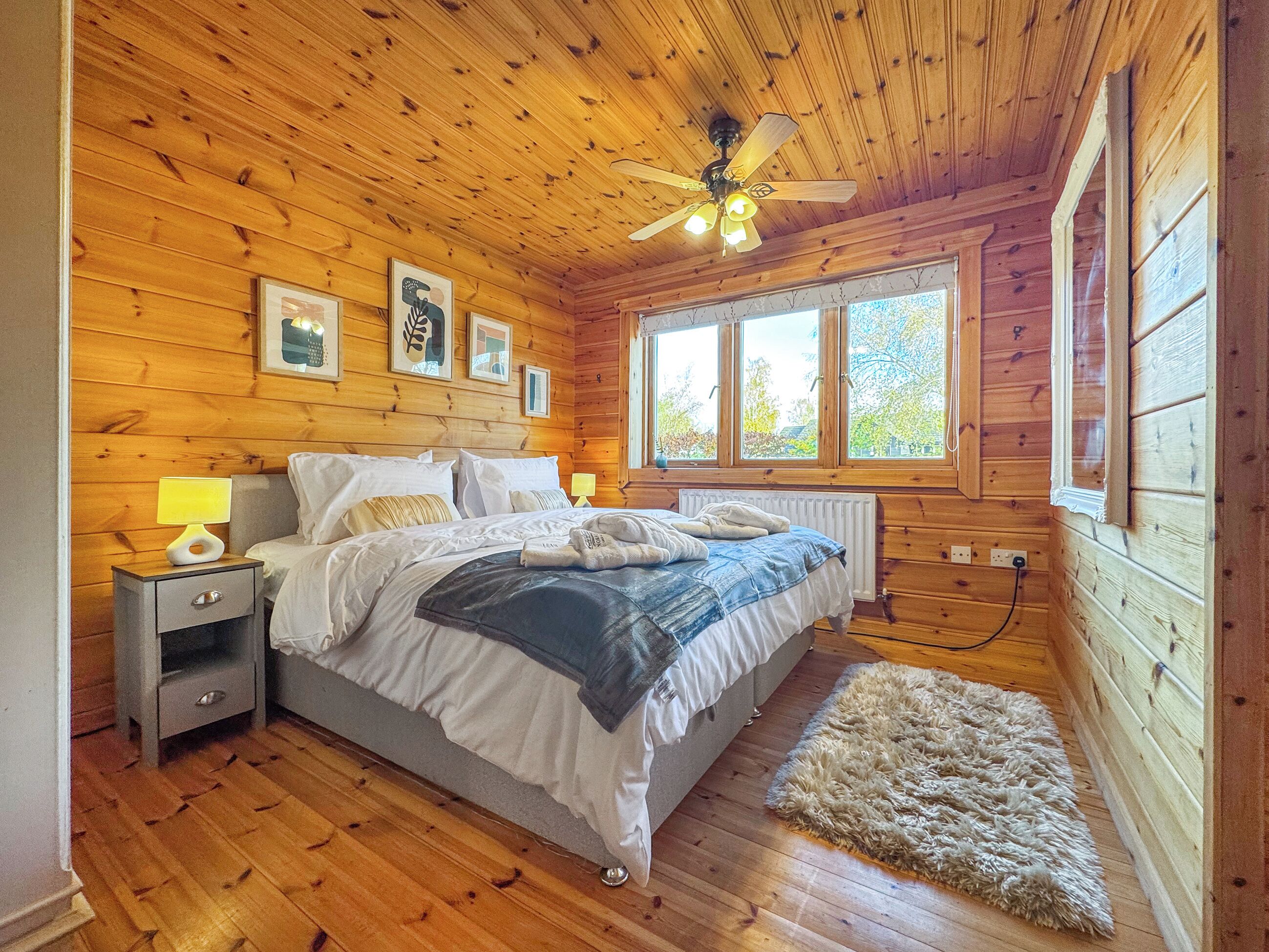 5 chambres, accès au Wi-Fi (inclus)