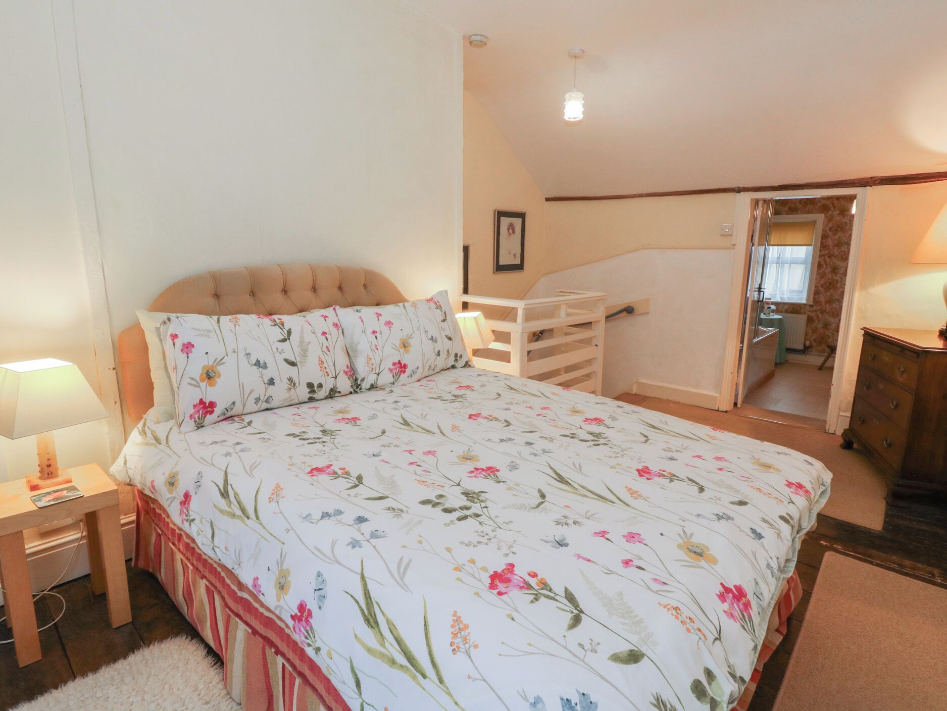 1 bedroom, individually decorated, individually furnished, free WiFi