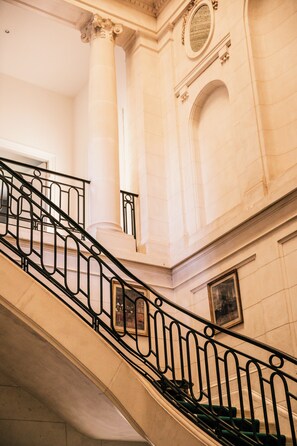 Interior - Chateau in the heart of the South West, ideal for families and friends, up to 25 pax (Sauveterre-Saint-Denis)