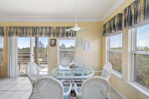 Dining - Romar Lakes 305E by Liquid Life (Orange Beach)