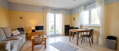 TV, DVD player, stereo