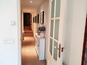 Interior - "Cal Port" - 1st Sea Line - Beach - WiFi (Blanes)