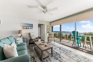 TV - Beachfront Comfort | 3BR/3BA | 4th Floor | Quiet East End **BEACH CHAIRS (Panama City Beach)