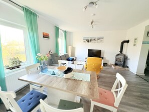 Dining - Haus Waldblick - on the edge of the Jasmund National Park - Haus Waldblick - pure nature (Sassnitz)