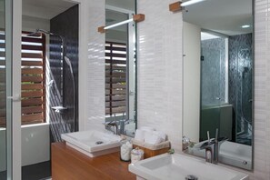 Shower, hair dryer, towels, soap - 2BR Apartment - Standard (Cabarete)