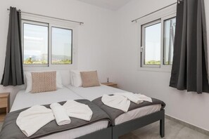 Blackout curtains, iron/ironing board, free WiFi - Elhasa Laganas Villa by Elite (Zakynthos)