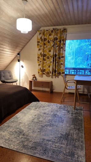 Desk, iron/ironing board, free WiFi, bed sheets
