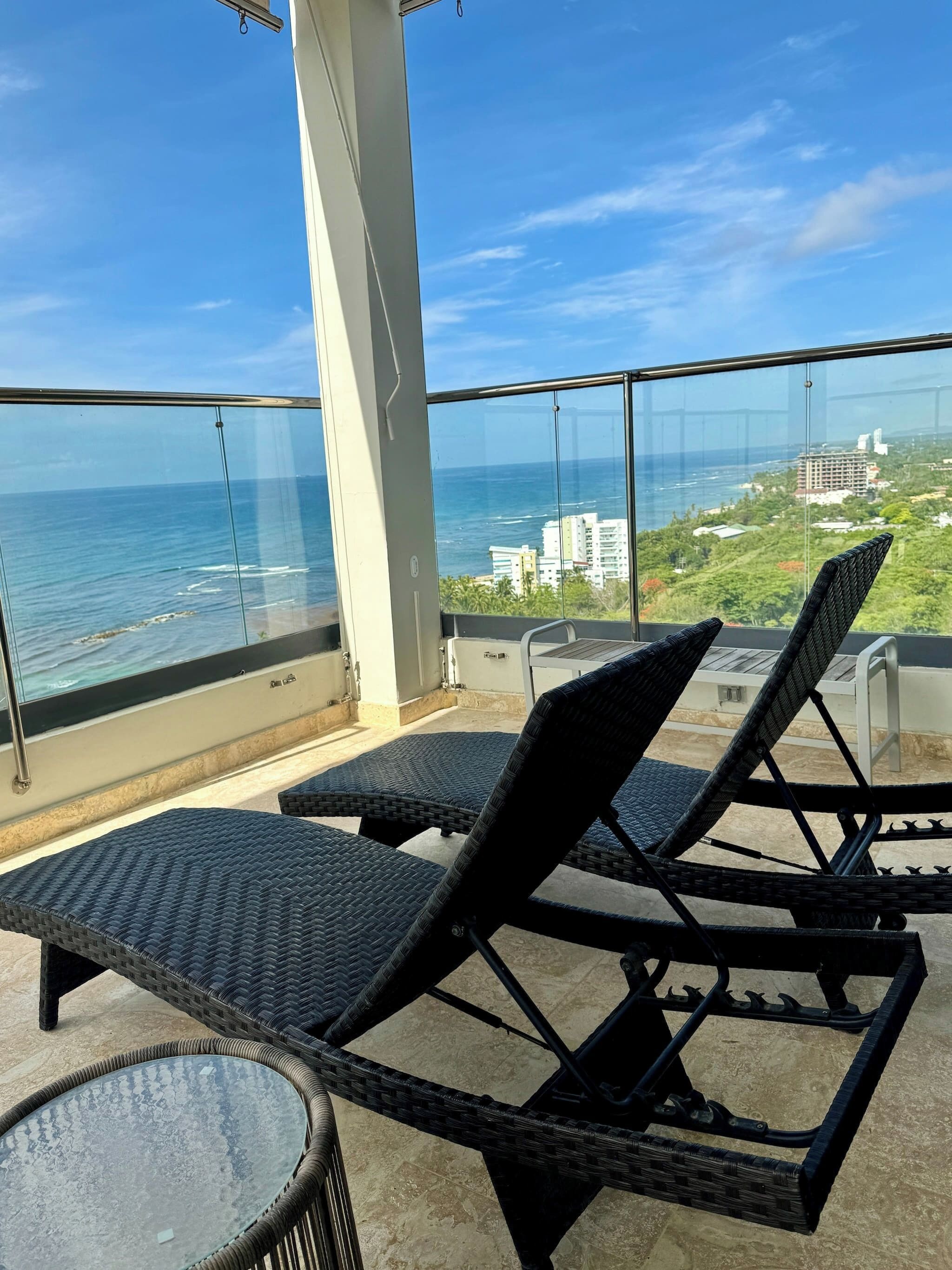 아파트, 침실 3개, 장애인 지원, 흡연 | 발코니