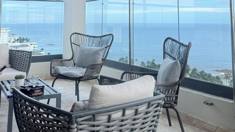 Juandolio Penthouse 3 Bedrooms Beachfront Frente a Hemingway