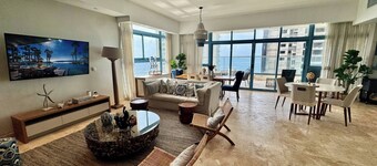 Juandolio Penthouse 3 Bedrooms Beachfront Frente a Hemingway