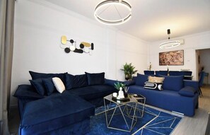 Apartment, 3 Bedrooms | Living area