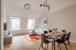 Dining - D52/5 2 bedrooms apartman (Budapest)