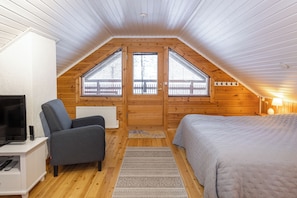 Travel cot, free WiFi, bed sheets