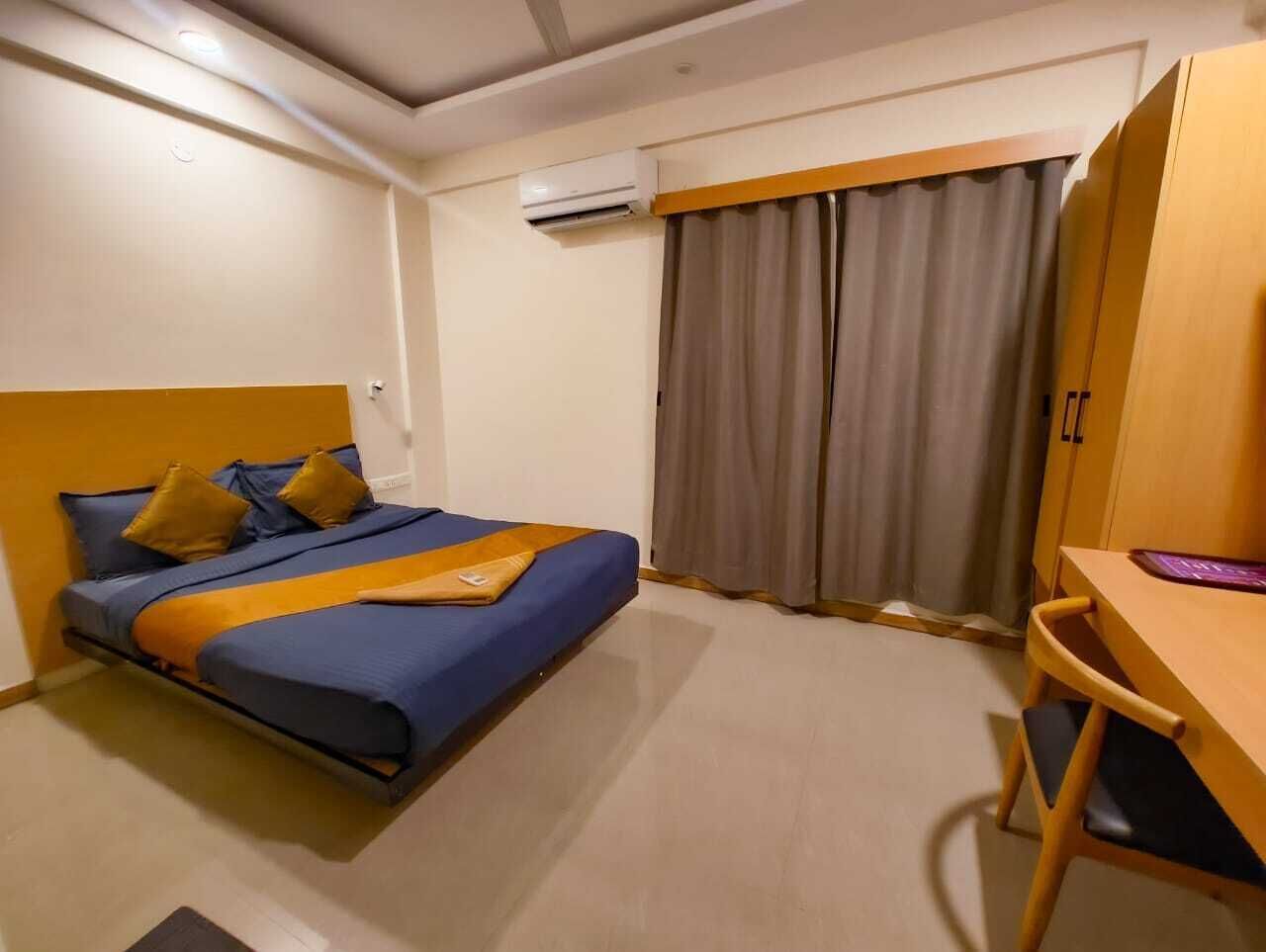 Kahden hengen deluxe-huone, kaupunkinäköala | Ilmainen Wi-Fi