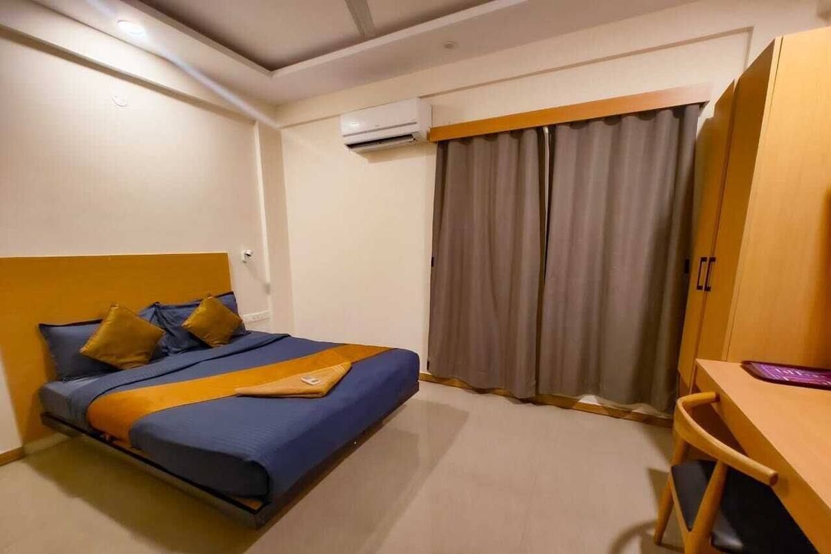 Deluxe Double Room, City View | Free WiFi