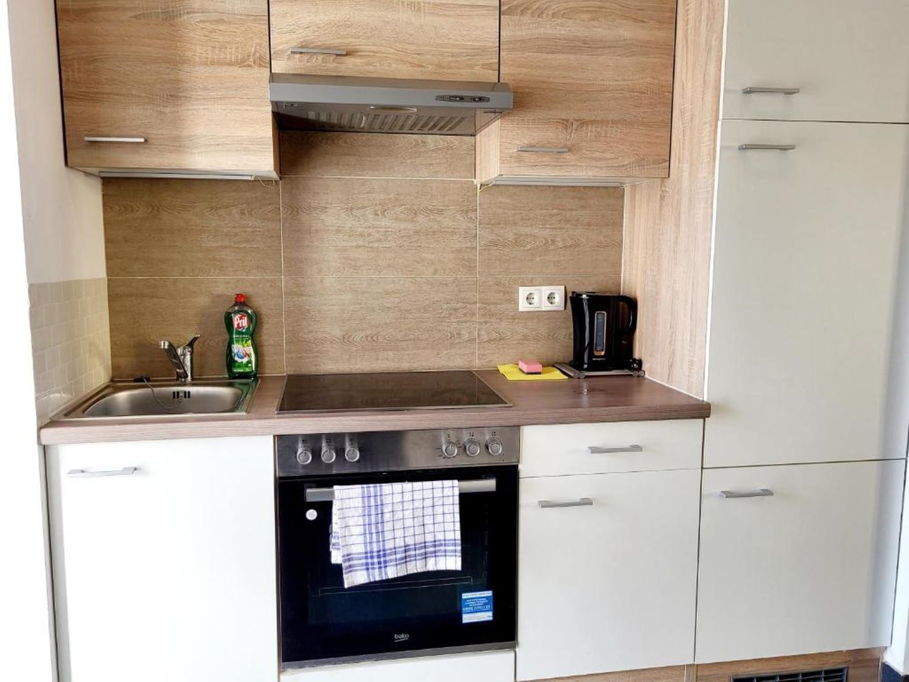 Apartment, Non Smoking | Private kitchen