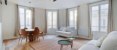 Fernseher, Arbeitsbereiche