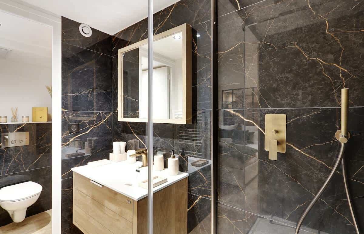 Doccia, asciugacapelli