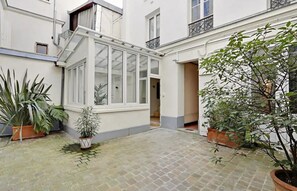 Exterior detail - An Amazing 2-BR in Le Marais (Paris)
