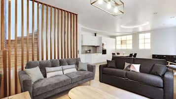 Televisión, oficina