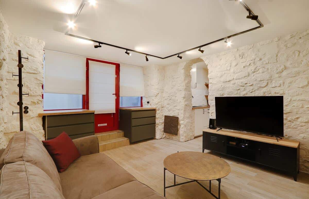 Télévision, espaces bureaux