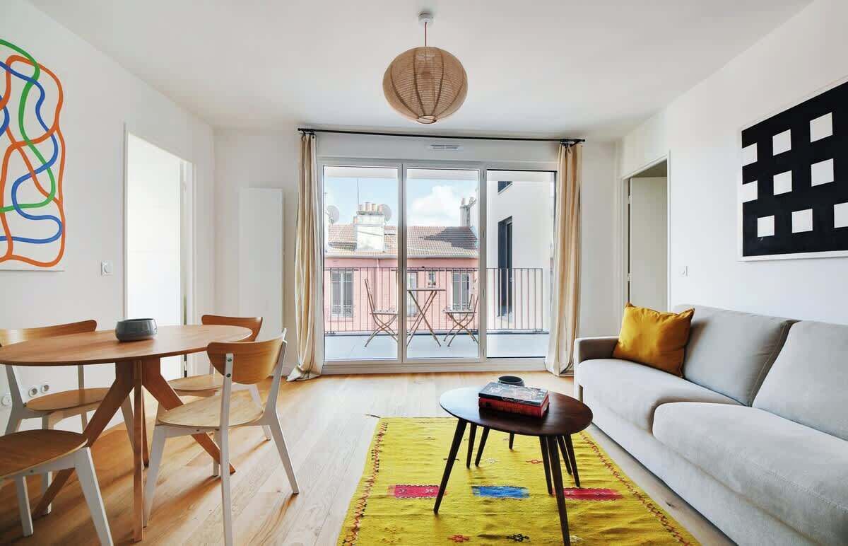 Télévision, espaces bureaux