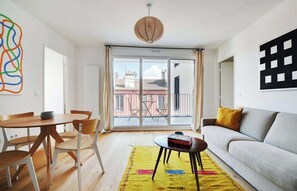 Télévision, espaces bureaux