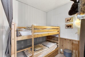 Room - Studio for 5, ground floor, at the foot of the slopes (Saint-Michel-de-Chaillol)