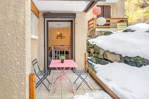 Outdoor dining - Studio for 5, ground floor, at the foot of the slopes (Saint-Michel-de-Chaillol)
