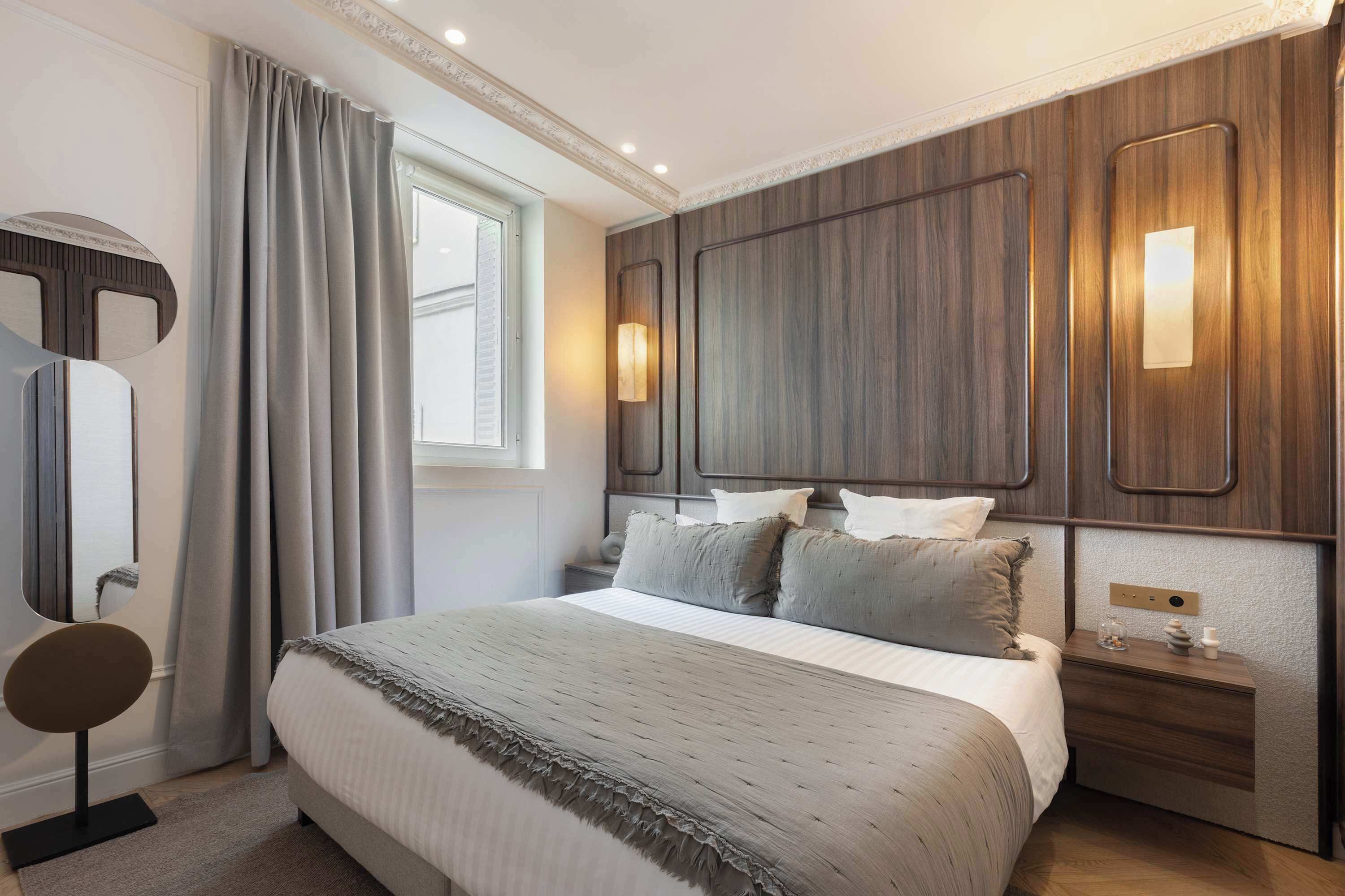 Travel cot, WiFi, bed sheets