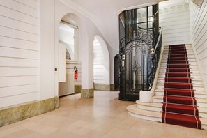 Interior - ONIRI - Serviced 2-BR - Place Vendôme Louvre I (Paris)