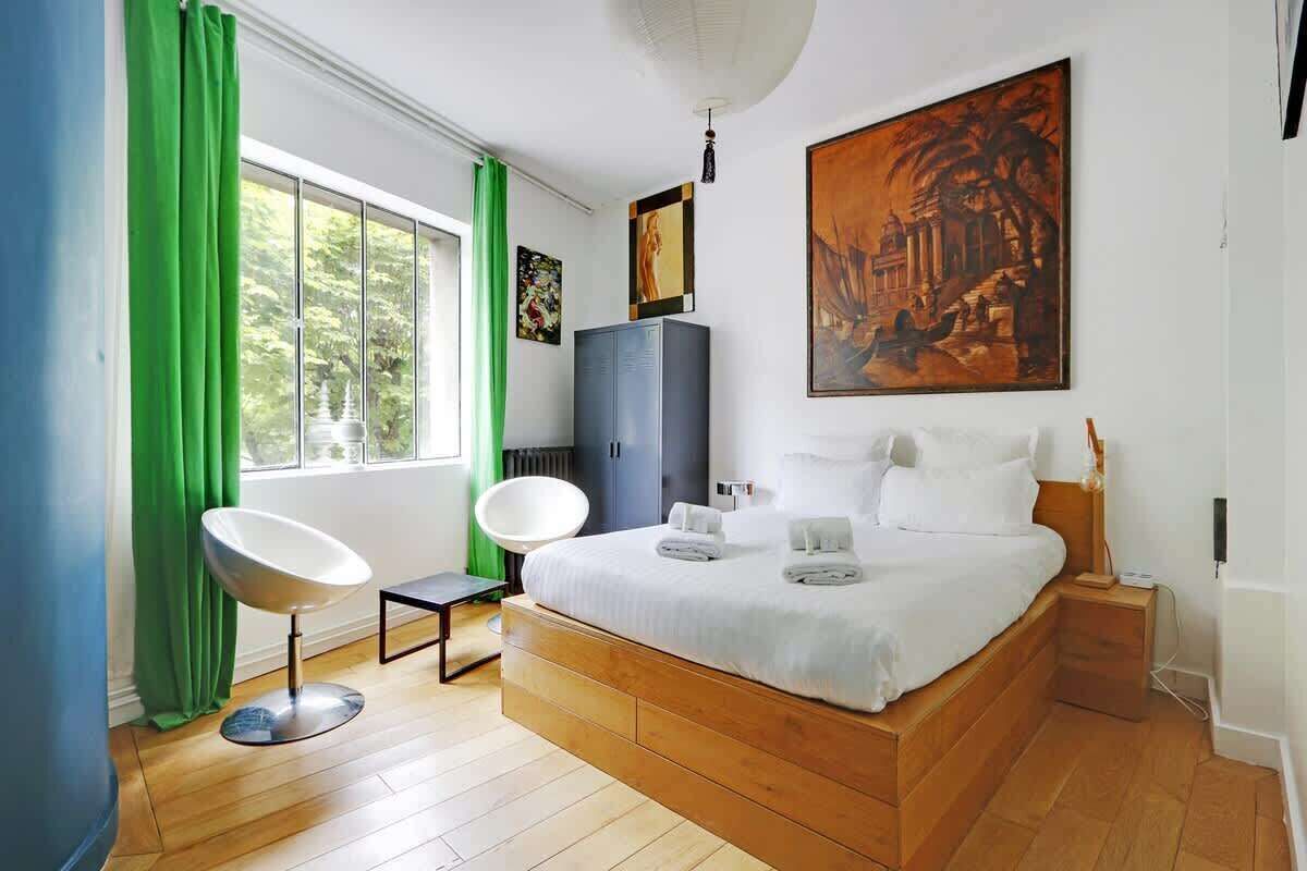 4 slaapkamers, een strijkplank/strijkijzer, reisbedje, wifi