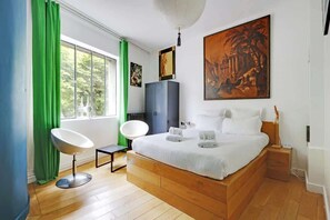 4 chambres, fer et planche à repasser, lit parapluie, Wi-Fi