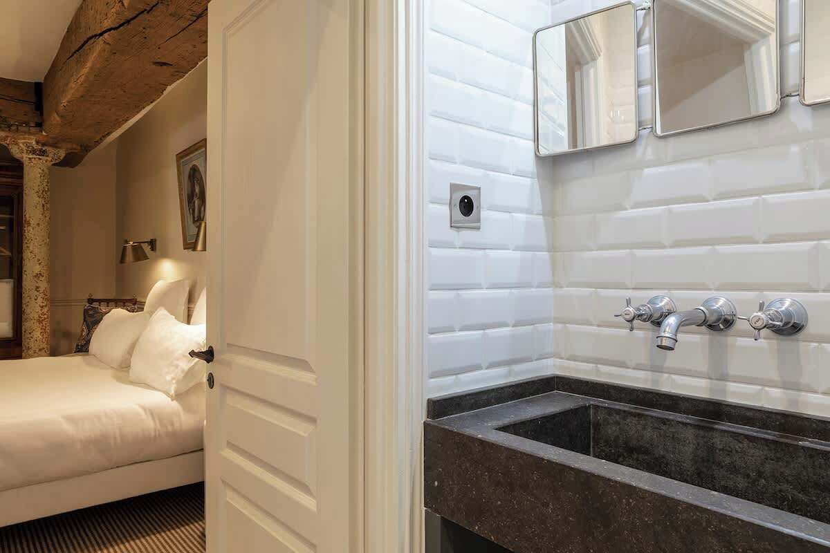 シャワー、ヘアドライヤー