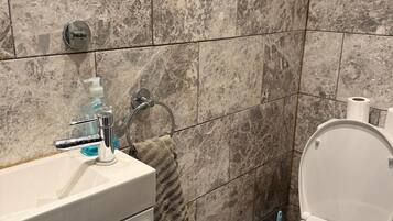 Towels, toilet paper