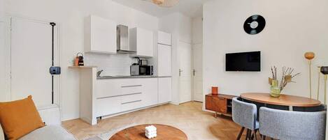 Télévision, espaces bureaux