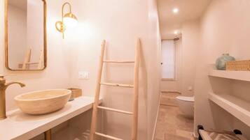 Ducha y secador de pelo