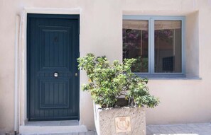 Exterior detail - A Fantastic Studio - Heart of Saint-Tropez (Saint-Tropez)