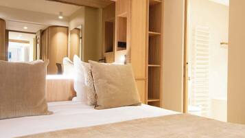 Iron/ironing board, travel crib, bed sheets