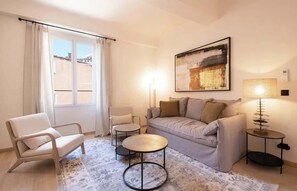 Télévision, espaces bureaux