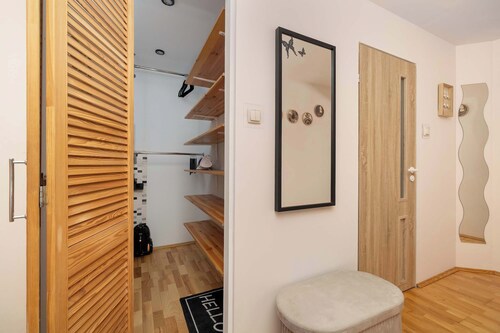 Radockiego 194 Katowice | Comfortable Apartment with Balcony | Remote Working | Near a Nature Reserve