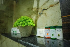 Shower, towels, soap, shampoo