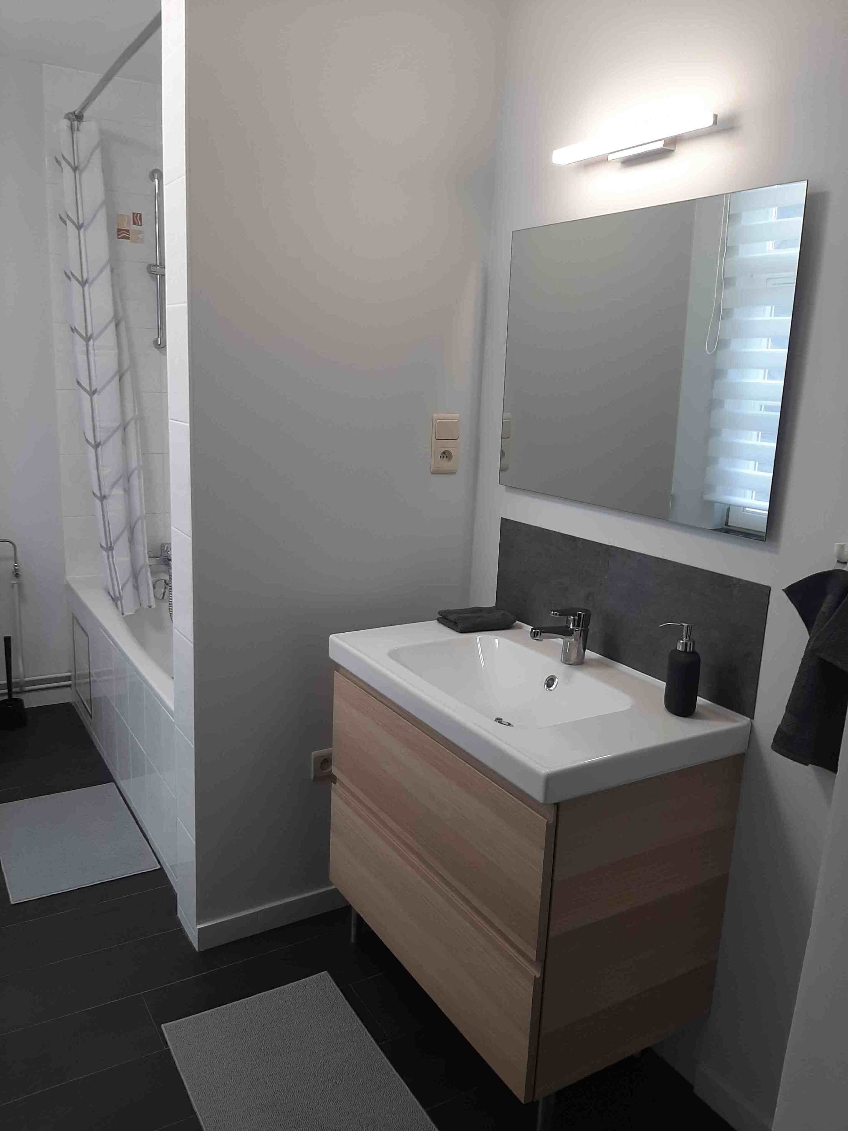 經典雙人房 | 書桌、免費無線上網