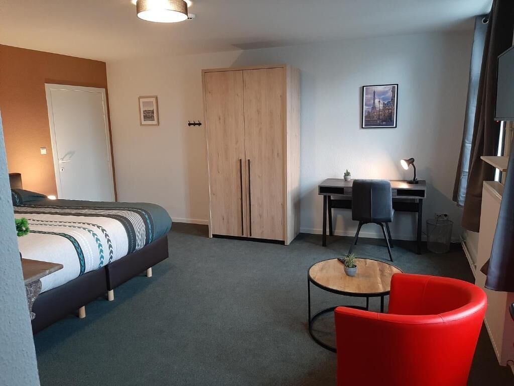 書桌、免費無線上網