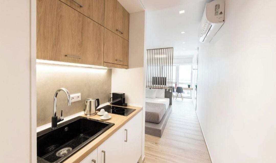 Junior Suite, Sea View | Private kitchen