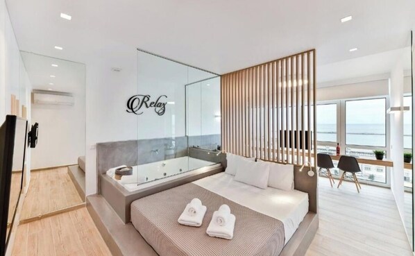 Soundproofing, iron/ironing board, free WiFi